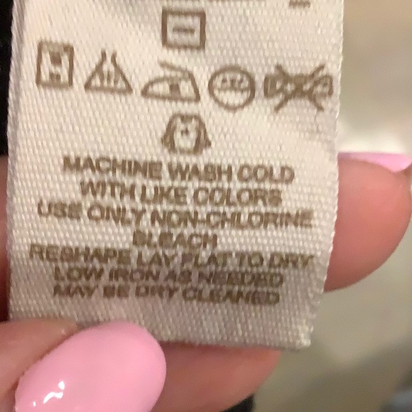 Free People Boho Embroidered Top w/elastic bottom - Picture 6 of 8